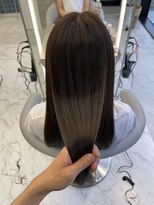 ロンドルーチェ 心斎橋(Lond luce)&nbsp;ダークアッシュ/ミディアムレイヤーカット［髪質改善/縮毛矯正］