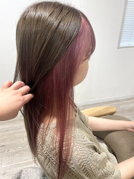 ジジ フィーカ 佐野(Gigi fika) ピンクインナーカラー