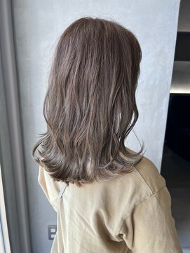 サムシング(Something.) highlight gray beige