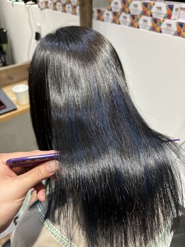 ログスラッシュ(LOG/) 縮毛履歴、ブリーチ毛でもOK！次世代縮毛矯正☆