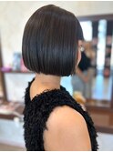 【MICHI 富田店 西村 亜矢】切りっぱなしボブ アッシュ