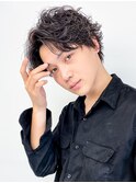 毛流れハンサムショートセンターパートメンズ黒髪爽やか