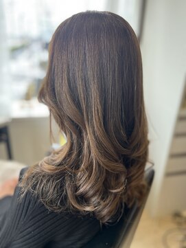 コア フィール ア デイ(COIFFURE A DAY) 【大人女子ロング】当店人気メニューM3Dトリートメント