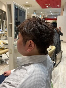 ビスイル 秋葉原店(Vis ill) シルキーベージュくびレイヤーエモージュデザインカラー透明感