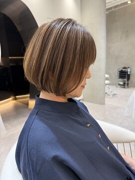 ソワネ 表参道(soigne) 表参道髪質改善カラーウルフショートカットベージュアッシュ40代