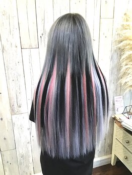 ヘアースペース ムーン(Hair Space MOON)の写真/人気エクステで最旬Styleを手に入れて♪Wカラーやメッシュ・カットも同時施術OK◎シールエクステもお任せ☆