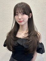 ライン(LINE)&nbsp;韓国風/レイヤー/前髪カット/オリーブ/透明感/ハッシュカット