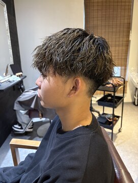 ロウ トウキョウ 八王子店(RAW TOKYO) ツイストスパイラル　ホワイトメッシュ　ピンパーマ　八王子