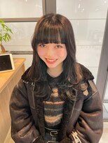 ニール(Neale.)&nbsp;モスグリーン12.4黒髪