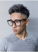 名古屋ホワイトシルバーハイライトメッシュフェードショート