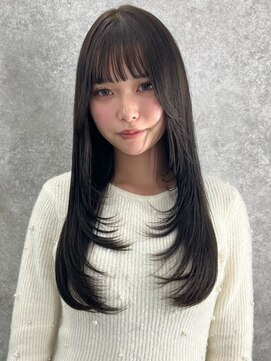 レイヤーカット 顔周りカット 前髪カット 透明感カラー 20代