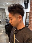 ハンサムショートレイヤーカットミルクティーベージュハイトーン