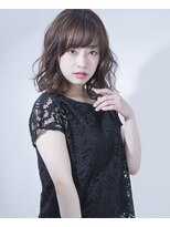 Aライン×ラフウェーブはスゥイートなモテ髪を演出