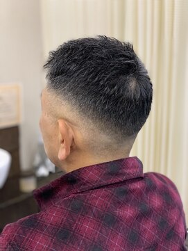 メンズヘアサロン ルーモ フェードショート