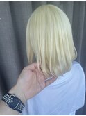 ホワイトブロンドカラー 