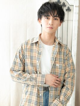 ダンディ館アダム 戸頭店 不揃いな毛束が生み出す暗髪マッシュレイヤーA