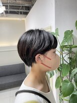 ユーリ(juli)&nbsp;耳掛けショートカット