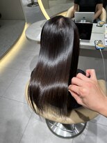 ロンドメリア 天神大名店(Lond Melia)&nbsp;★グレージュカラー斜めバングデザインカラーシルキー ベージュ