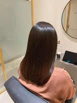 ジーナエス 札幌(Zina S)&nbsp;【Zina S 札幌】黒髪/グレーベージュ/レイヤーロング/前髪パーマ