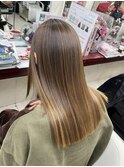髪質矯正で毛先までツヤツヤの髪質になれるストレート