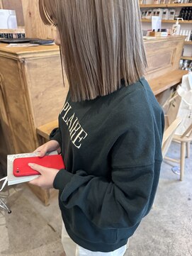 ウィークエンド(WEEKEND) ブリーチ+カラー+トリートメント【￥20000】