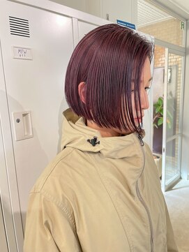 ツナグ(tsunagu) 葡萄色なボブ