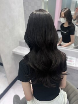 ジーナ 名駅(XENA.) クリアブラック/透明感カラー/レイヤーカット