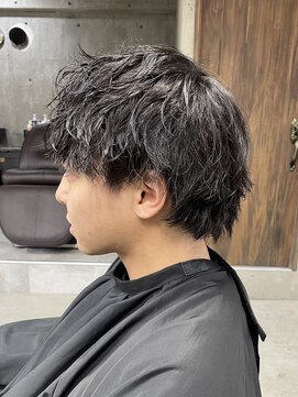 フイ 新宿3丁目(Hui) ハイトーンカラー/マッシュパーマ/アースカラー/men's/