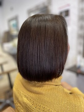 ラヴィアンローズ(La vie en rose) セミボブ