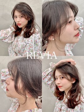 レヴィア(REVIA) レディース顔まわりレイヤースタイル艶髪