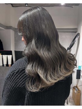 ジゼル 梅田(GiseL) グレージュ