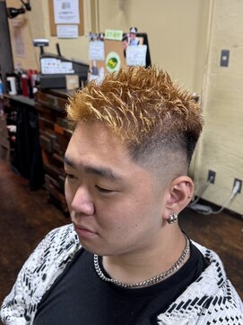 ヘア リーフ(Hair Leaf) ミドルフェード