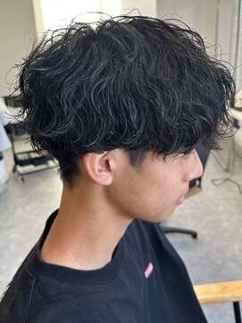 フゥ 宇都宮(FeU) 栃木メンズ波巻きスパイラルパーマシャドウパーマツイストパーマ