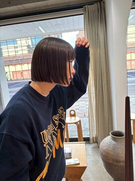 エー(a.) ボブ