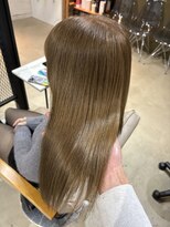 ユラ(YURA) ミルクティーグレージュ 【姫路/姫路駅/韓国風】