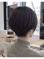 プラスイズム ヴェレン(PLUSISM Velen)&nbsp;黒髪丸みショート