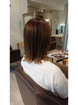ウィービーパセリ atre川越店(WE BE PARSLEY) ハイライトヘアカラー【木村沙織】