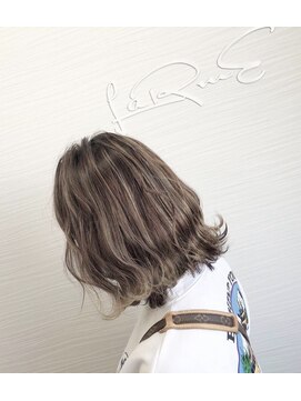 ラルム(LaRmE) お洒落ベージュ系カラー