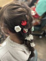 アールビューティジャパン(R beauty Japan)&nbsp;編みおろしヘア