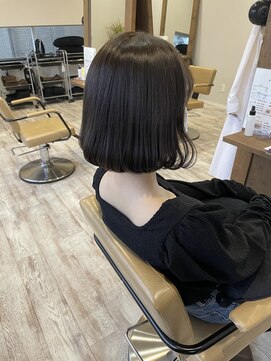 シキ(C key) 内巻きボブ