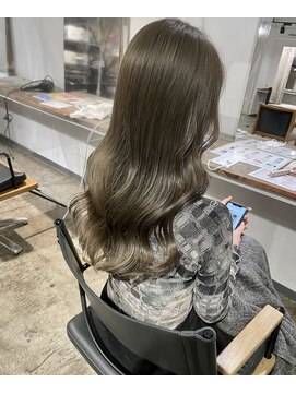 ザ オーダー(THE ORDER) カーキグレージュケアブリーチ