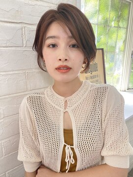 ガーランド (Garland) 大人ショート/ショートボブ/マチルダボブ/ピンクベージュ/卵型