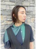 【下地　由美】オリーブベージュ×切りっぱなしボブ