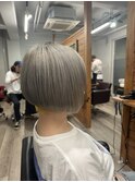刈り上げインナーボブ