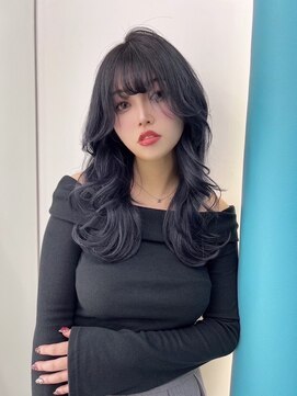 テイス 新宿(TACE) ブルーブラック[ネビージュ/黒髪/小顔/新宿]