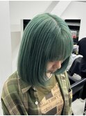 最近流行りのグリーンカラー！