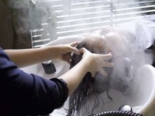 Step4【頭皮美容液マッサージ】