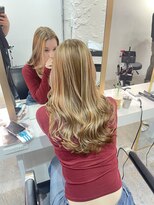 ブレンド 渋谷(BLend)&nbsp;ハイライトカラーくびれヘアアプリコットオレンジ