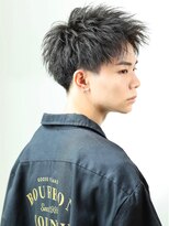 リップス レイ ギンザ(LIPPS Ray GINZA)&nbsp;ツーブロック刈り上げ30代男性横顔が決まるツイストショート