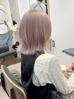 トト 船橋店(toto.)&nbsp;★ダークアッシュミディアムレイヤーカット大人ガーリー[船橋]